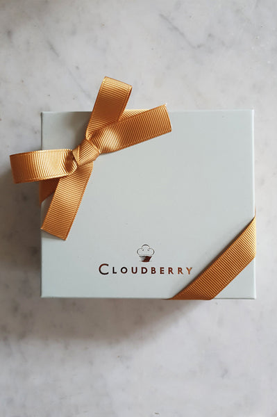 Gift box of Dingle whiskey caramel macarons